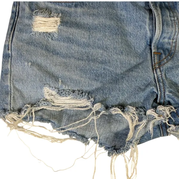 Levis 501 Light Wash Distressed Denim Shorts High Rise Daisy Dukes Size 27 - Image 3