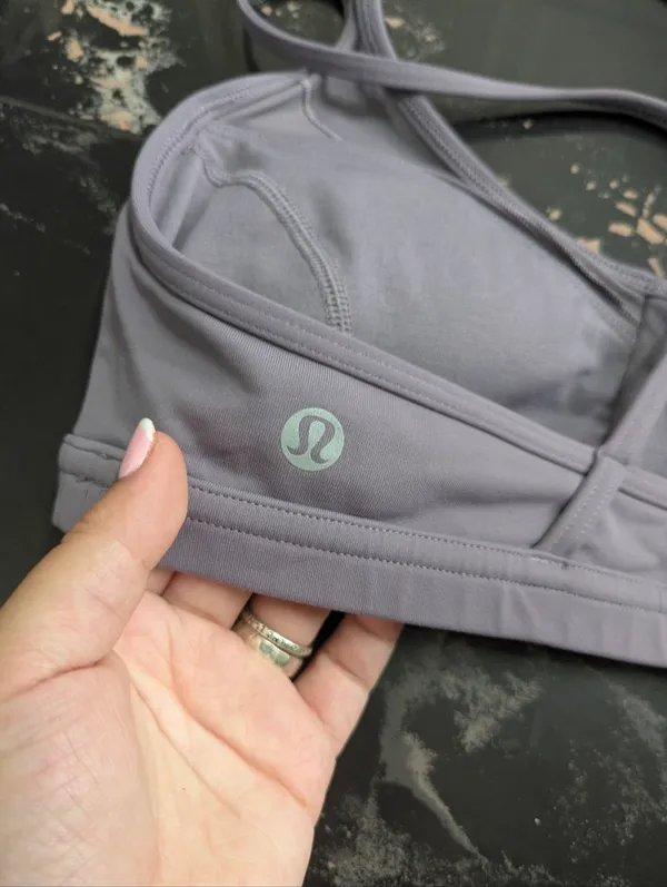 Lululemon Athletica Lilac Anew Bra Size 8 - Image 4