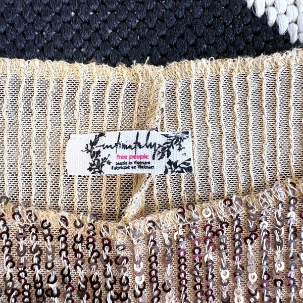 Intimately Free People Gold Rush Sequin Long Sleeve Top Small - Image 11