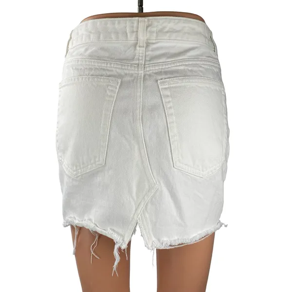 H&M Women's White High Waist Cut Off Raw Hem Pencil Denim Jean Skirt Size 2 - Image 4