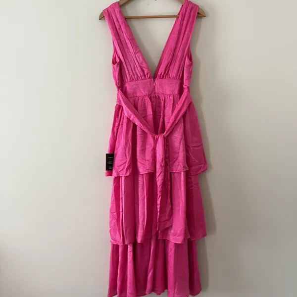 New Lulus Peak‎ Party Vibe Hot Pink Satin Tiered Tie-Back Midi Dress Size S - Image 7
