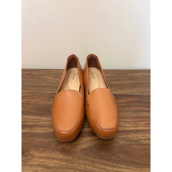 Clarks Artisan Tan Leather Square Toe Loafers Size 8.5 W Wide 261819605080 - Image 2