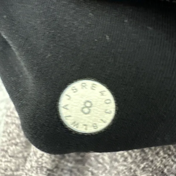 Lululemon Speed Up Shorts Low Rise 2.5" Gray Athletic Athleisure Women's 8 - Image 7