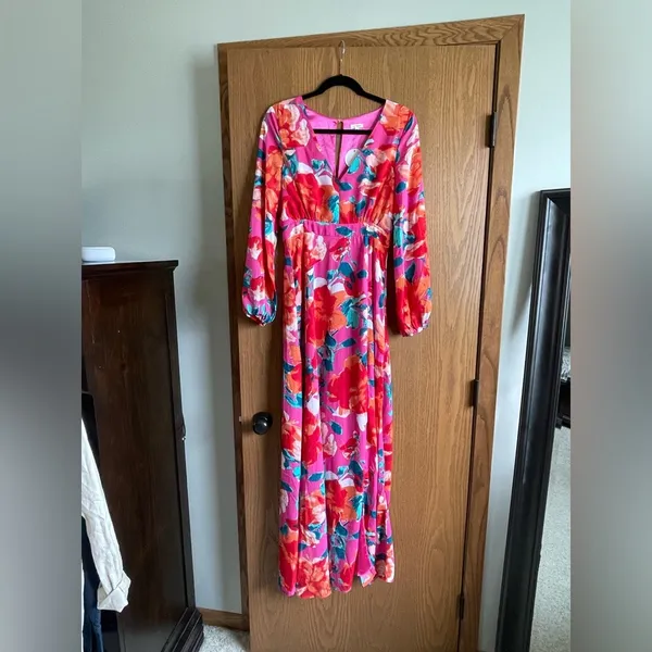 En Creme Floral Maxi Dress - Image 4