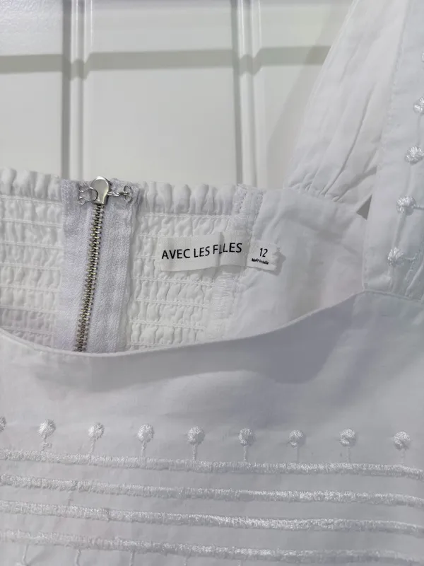 Avec Les Filles White Embroidered Crop Tank 12 - Image 3