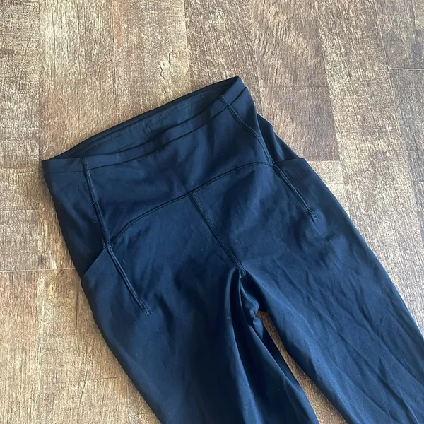 Lululemon Swift Speed High-Rise Crop 21" Black - Image 3