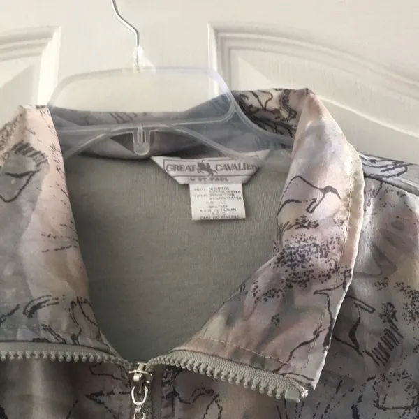 FINAL MARKDOWN Ladies great cavalier windbreaker large - Image 6