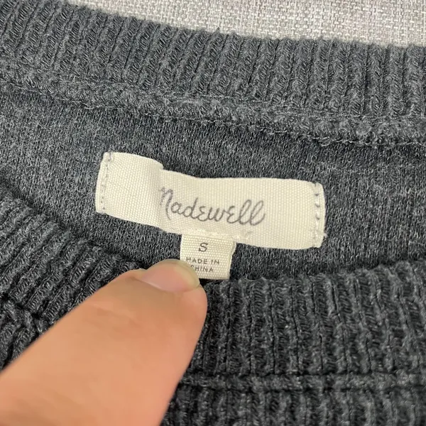 Madewell‎ Sweater Womens Small Gray Crew Neck Bell Sleeve Pullover Lightweight - Image 3
