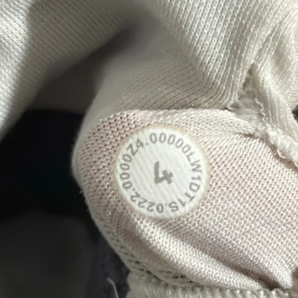 Lululemon Lab Luxtreme and Mesh Tank Top Limited Edition Size 4 - Image 5