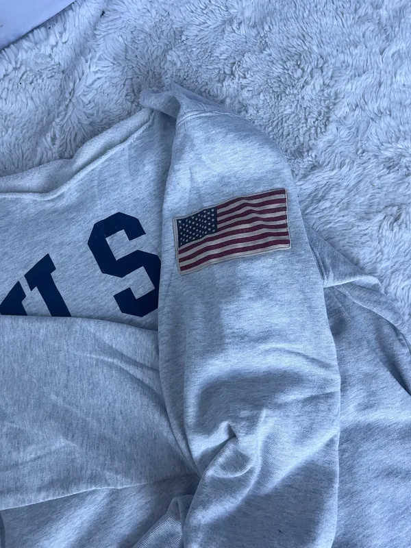 Brandy Melville Crewneck - Image 2