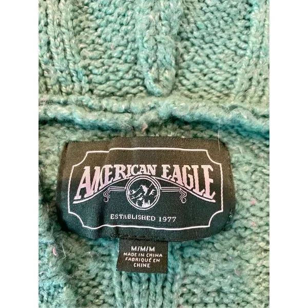 American Eagle cableknit green cropped hooded sweater - Image 6