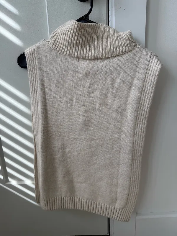 Sweater Vest H&M - Image 2