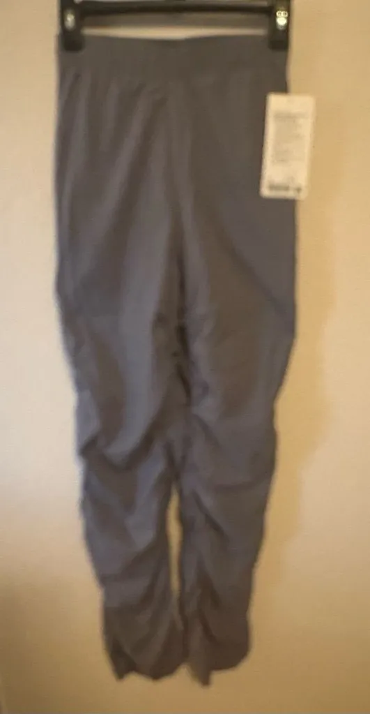 Lululemon Dance Studio HR Flair Slim Fit Sz XS. NWT color SOGY Solar Gray - Image 2