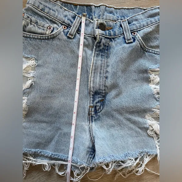 Levi’s denim shorts - Image 5