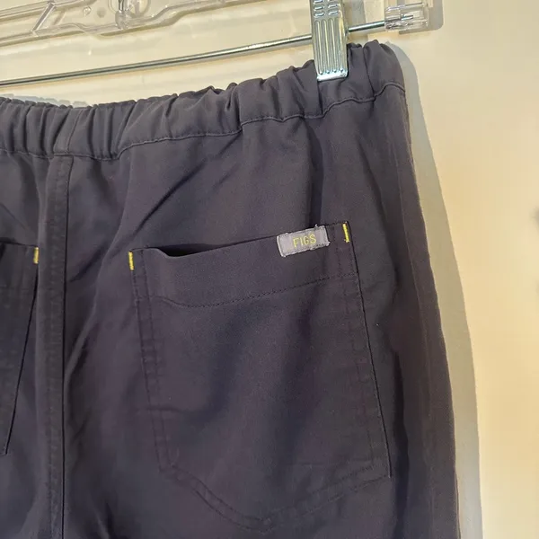 FIGS Gray Straight Leg Scrubs Pants - Image 4