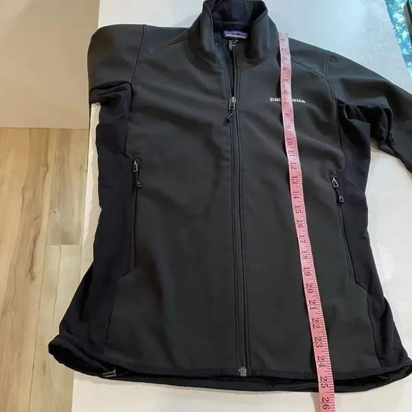 Patagonia Soft Shell Jacket Women’s XS Black Full Zip Stretch Outdoor - Image 6