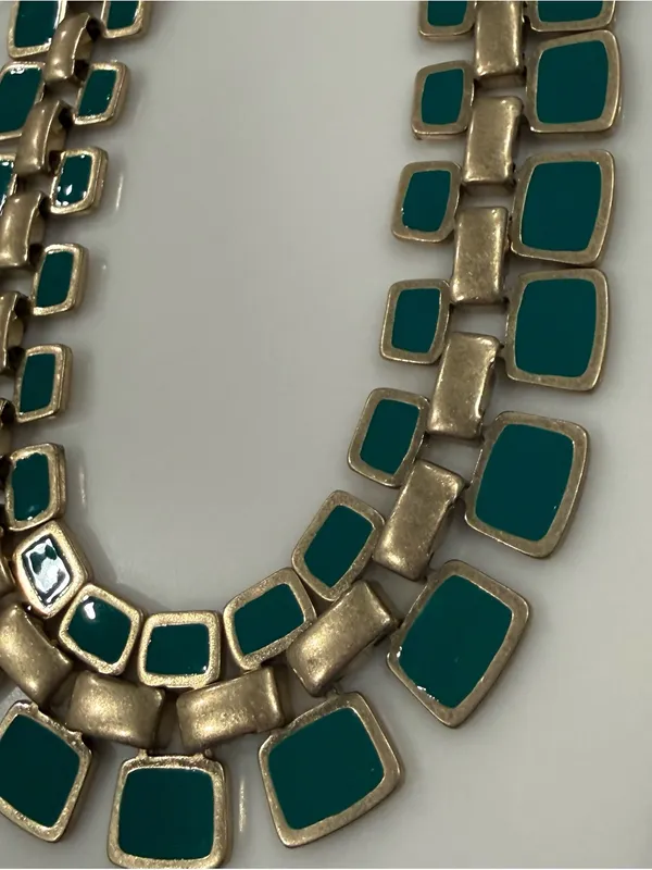 Nordstrom Cara chunky Emerald Green Double-Row collar Statement Necklace glam - Image 3