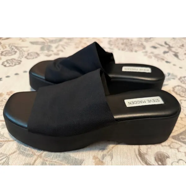 Steve Madden Slinky 30 Black Chunky Platform Slide Sandals Size 9.5 / 40 - Image 3