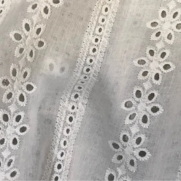 NEW Label of Love White eyelet Dress M - Image 4