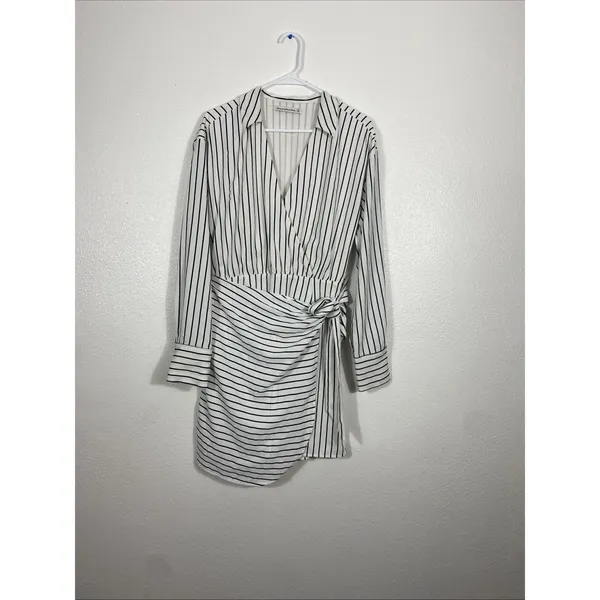 Abercrombie & Fitch White and Black Striped Wrap Mini Dress Size MT - Image 4