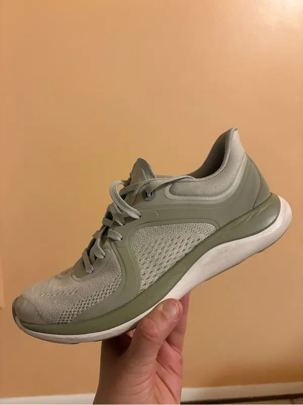 Lululemon Chargefeel Low Women’s Workout Shoes in Light Sage/Green Fern/White - Image 15
