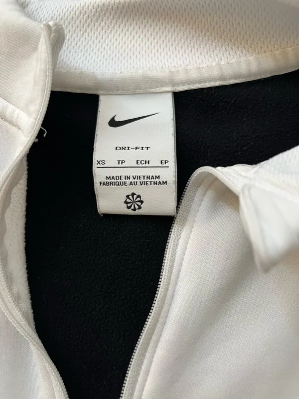 Nike Zip-Up Jacket - Image 2