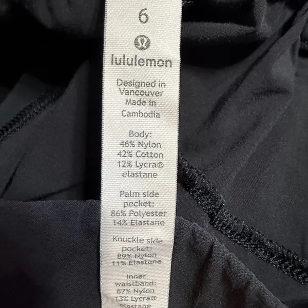 Lululemon Keep Moving Pant 7/8 High Rise Black W5CUYS Size 6 Pleated Tapered - Image 6