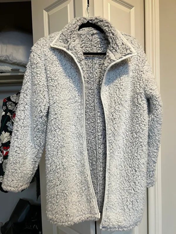 SheIn Fall Fur Jacket - Image 2
