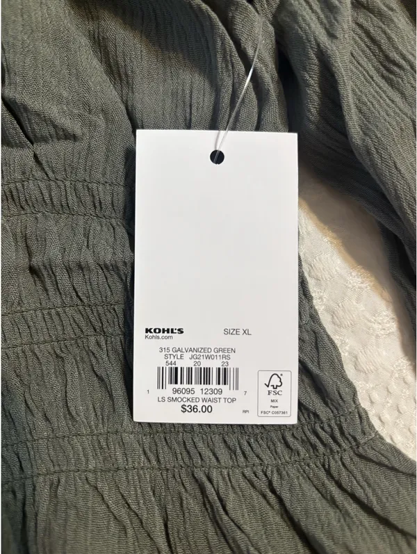 Xl long sleeve top Green - Image 2
