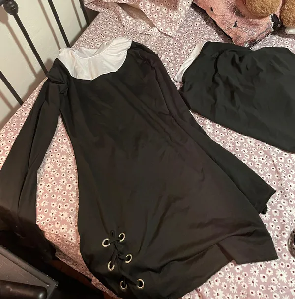 Nun Costume Black - Image 3
