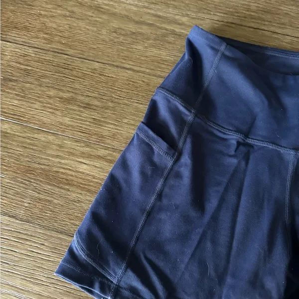 Women’s 2” biker shorts small - Image 3