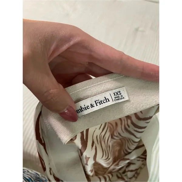 Abercrombie & Fitch Satin Midi Skirt Size XXS Abstract Cream Brown Tree Branches - Image 3