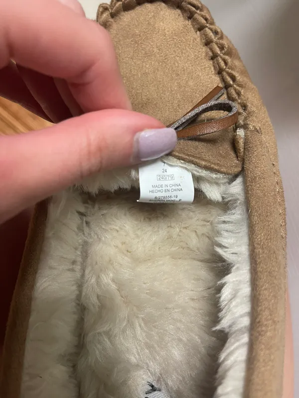 Old Navy moccasins - Image 3