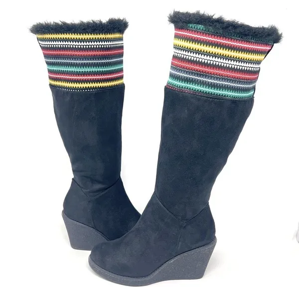 Canyon River Blues Harper Black Rainbow Knit Faux Fur Trim Tall Wedge Boots 8 - Image 9