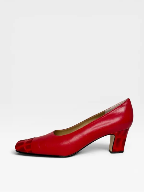 Vintage Espanola 100 Red Leather Heels Size 9 - Image 2