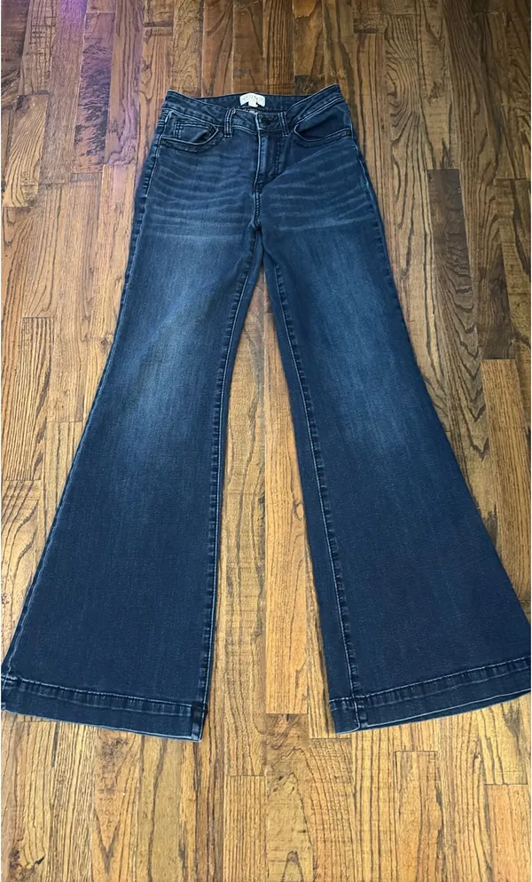 Shyanne Jeans Flare High-Rise - Image 3