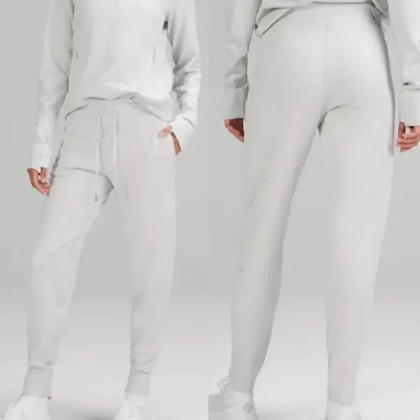 Lululemon Womens Engineered Warmth Jogger Pants Vapor White - Image 2