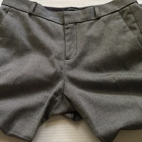 Banana Republic Logan black houndstooth check trousers dress pants, size 6 - Image 11