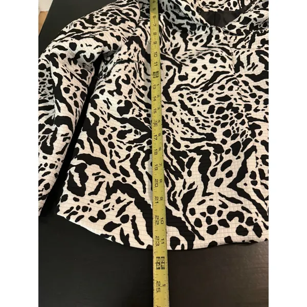 Saint Tropez West‎ Womens Animal Print Textured Blazer Jacket Black White Size M - Image 3