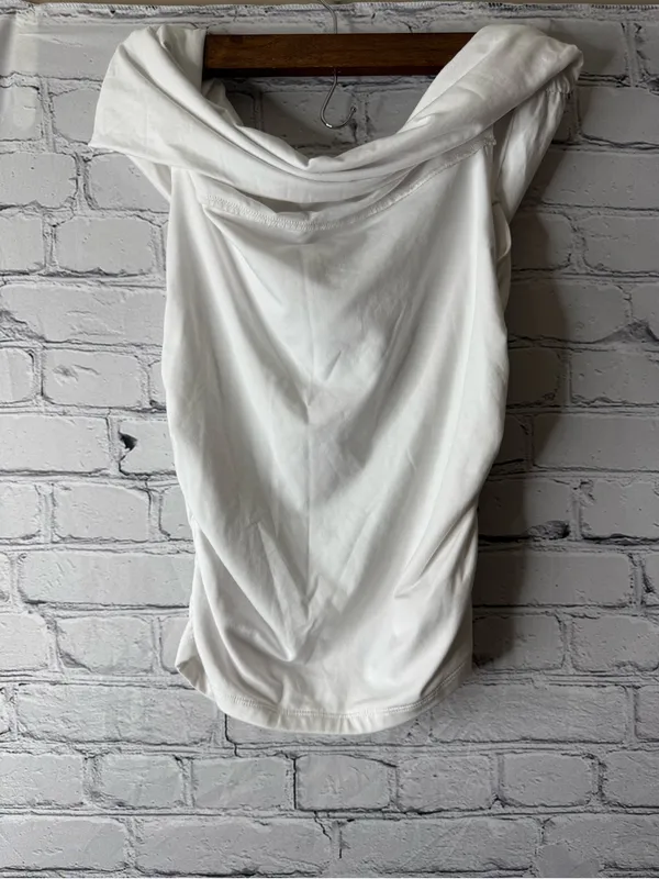 Abercrombie and fitch Women’s White Off-Shoulder Drape Top - Image 8