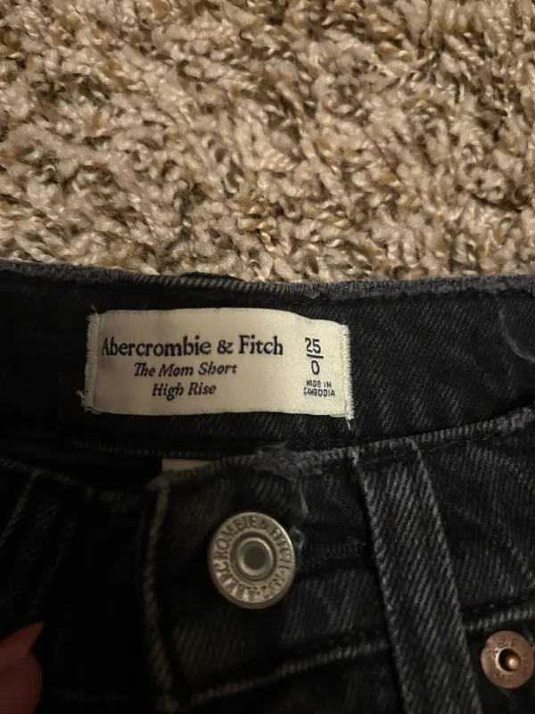 Abercrombie High-Rise Jean shorts - Image 2