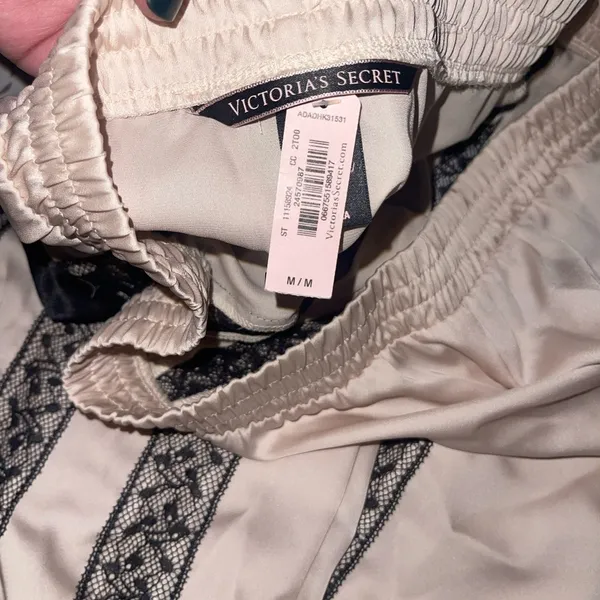 NWT Vintage Victoria’s Secret pants MED - Image 8