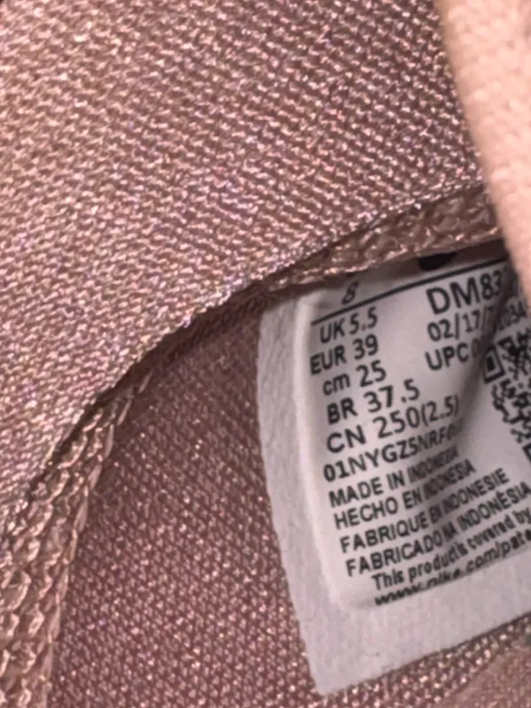 Pink Nike Presto Sneakers - Image 5