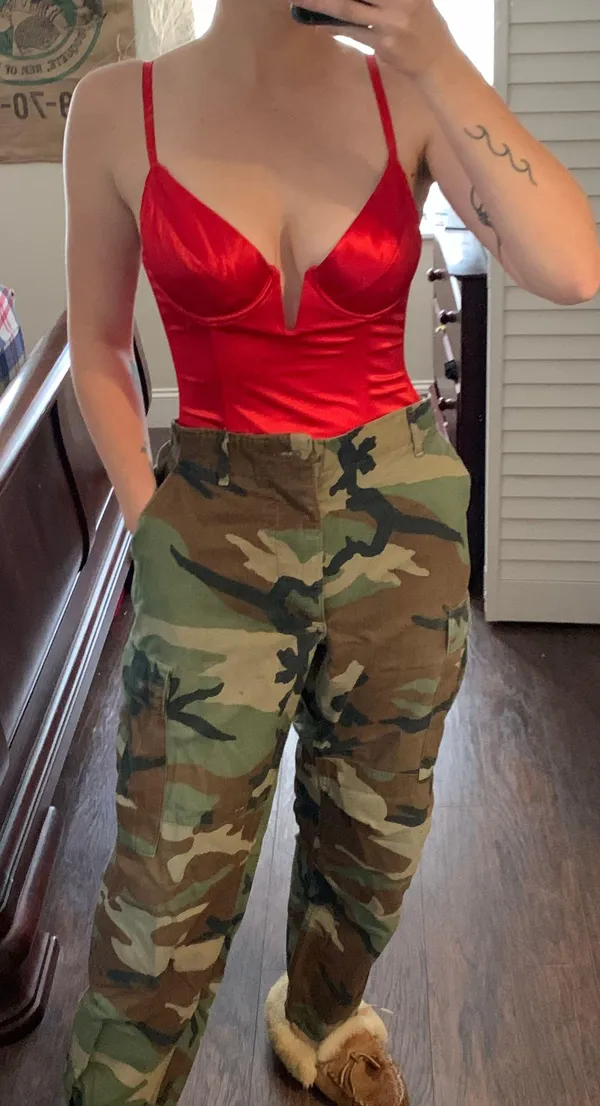 Red Corset Size M - Image 2