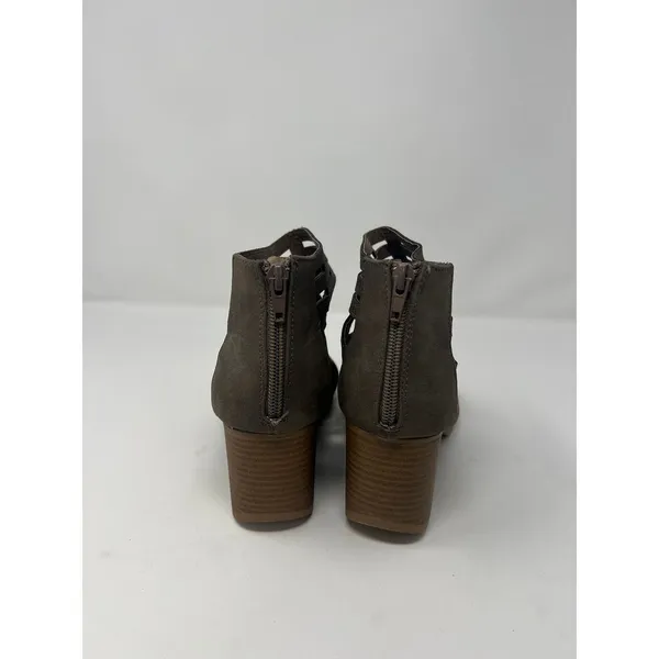 Qupid Women's Caged Block Heel Booties‎ Sz 8.5 - Image 5