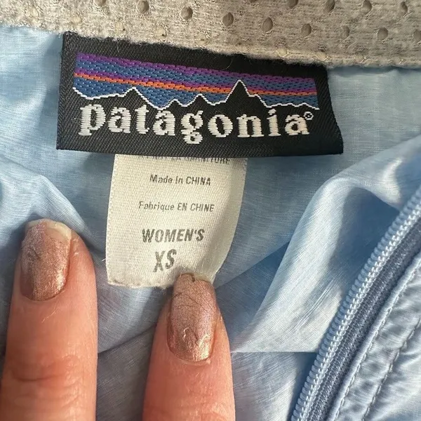 Patagonia Vest Cycling Women Size XS Nylon Windbreaker Light Weight Blue Outdoor - Image 8
