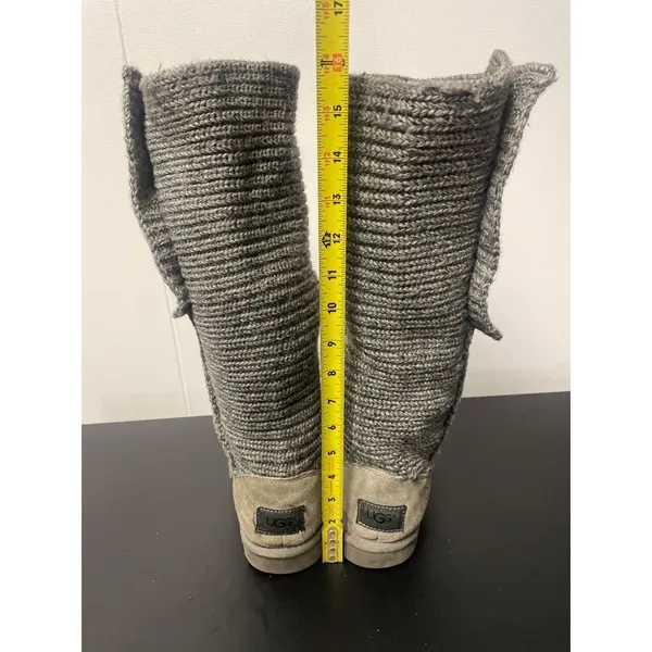 Ugg Women Grey Cardi Knit Boots Tall Size 8 SKU 2071 - Image 5