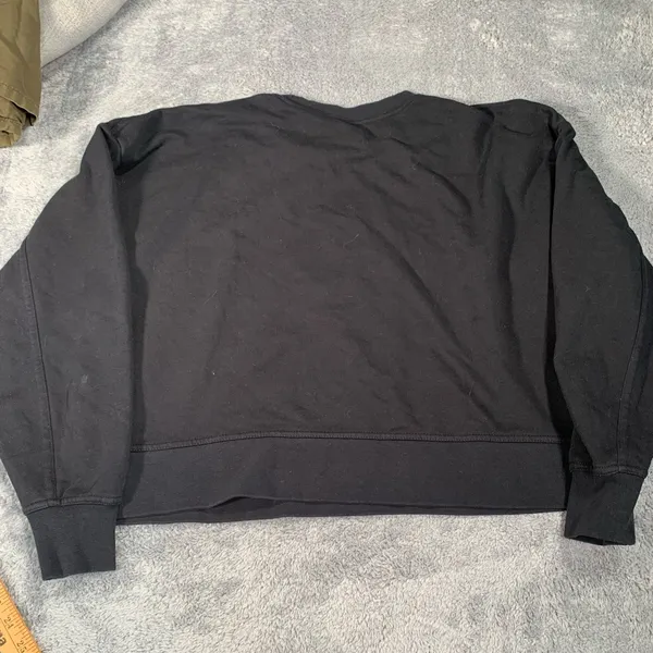 Nike black swoosh sweatshirt medium - Image 11