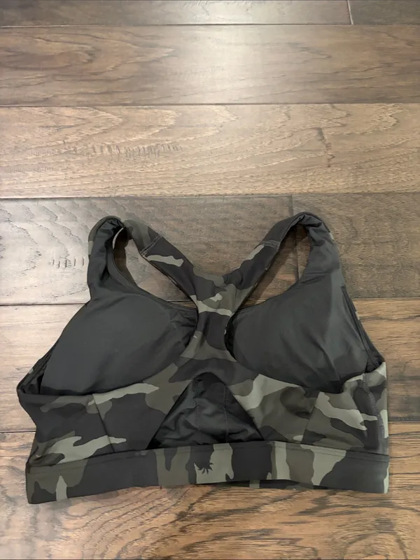 Athleta Ultimate Camo Print Sports Bra Sz M Green Size M - Image 4