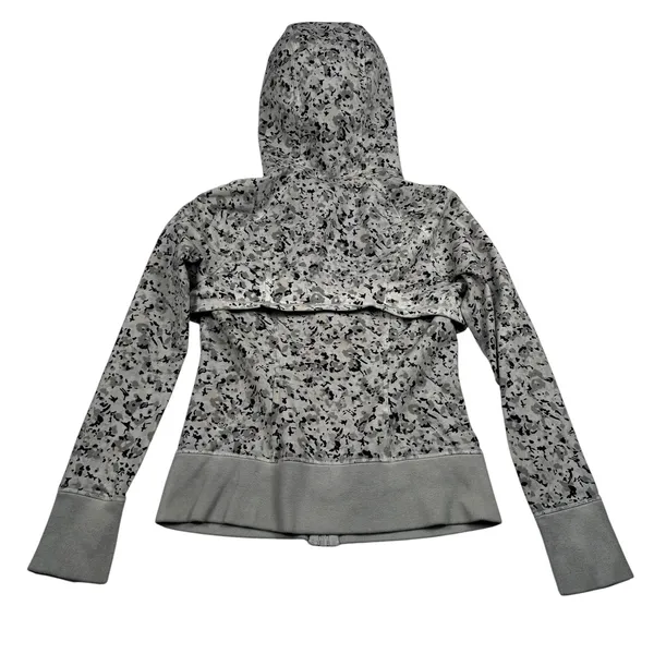 Lululemon After Asana Hoodie Not So Petite‎ Fleur Silver Spoon Womens 8 Gray - Image 3